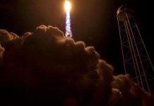 NASA đốt tàu vũ trụ để nghiên cứu ngọn lửa trong không gian NASA đốt tàu vũ trụ để nghiên cứu ngọn lửa trong không gian