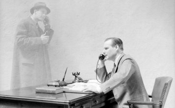 Phát minh điện thoại trò chuyện với hồn ma của Thomas Edison