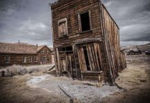 Những thị trấn "ma" huyền bí nhất trái đất