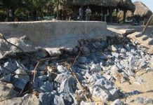 Thanh Hóa: biển Sầm Sơn xâm thực mạnh vào đất liền