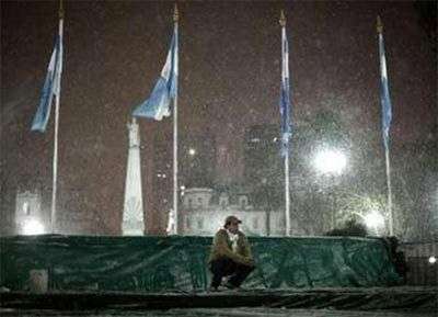 Buenos Aires đón tuyết rơi lần đầu tiên trong gần 100 năm