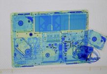 Vì sao phải lấy laptop ra khỏi túi khi kiểm tra an ninh sân bay?