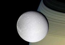 Bí ẩn vẻ đẹp sao Thổ Bí ẩn vẻ đẹp sao Thổ