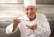 Nếm thức ăn bằng lưỡi từ Nếm thức ăn bằng lưỡi từ