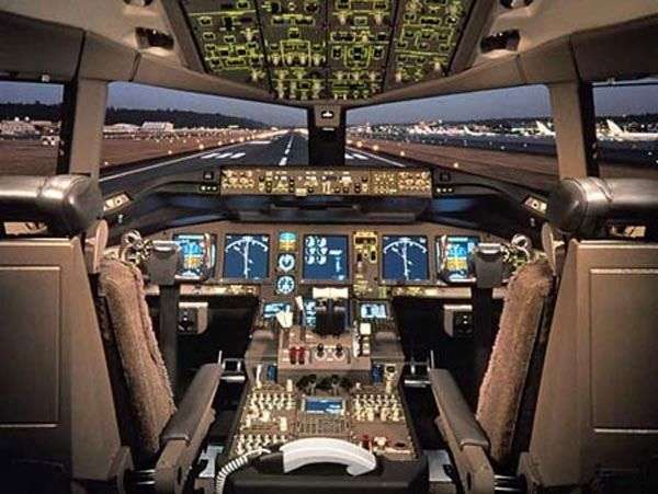 Tổng quan về dòng máy bay siêu an toàn Boeing 777