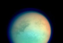 Hi vọng tìm thấy sự sống ngoài Trái Đất ở mặt trăng Titan của sao Thổ