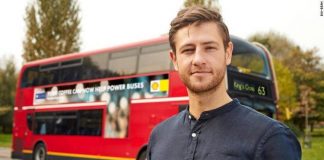 Xe buýt chạy bằng nhiên liệu cafe