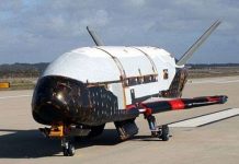 Tàu vũ trụ bí ẩn của Mỹ trở về Trái đất