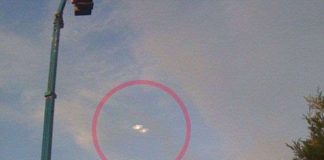 UFO "lũ lượt" xuất hiện?
