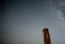 Nhật Bản sản xuất mưa sao băng nhân tạo