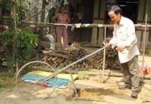 Cày đa năng ra đời trong lò rèn rách nát