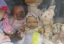 Chuyện kỳ lạ về búp bê nằm trong mộ biết khóc