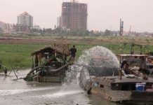 Biến cát bẩn thành cát sạch Biến cát bẩn thành cát sạch