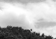 Phát hiện "tảng đá bay" tại Trung Quốc