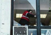 Đổ xô tìm mảnh vỡ thiên thạch tại Nga