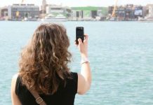 Sử dụng điện thoại bằng mắt