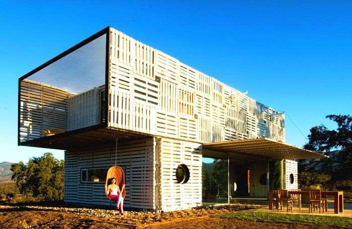 Những căn nhà siêu đẹp làm từ vật liệu tái chế