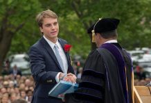 Tại sao nhiều người học giỏi ra đời lại không thành công bằng học sinh cá biệt?