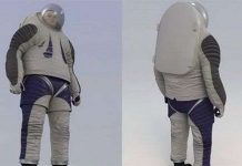 NASA trình làng trang phục du hành vũ trụ mới