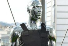 Áo chống đạn kiêm "máy lạnh" được đưa vào thử nghiệm