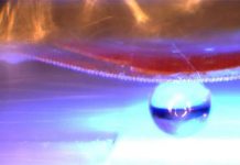 Loại vật liệu giúp bạn bám dính tường như người Nhện