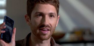 Lí do Facebook gây nghiện được tiết lộ bởi một cựu nhân viên của Google