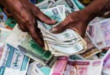 Tờ tiền có in chữ "tình dục"