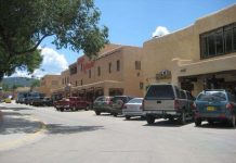 Giải mã những tiếng ầm ì bí ẩn từ lòng đất