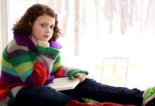 Cô bé mắc chứng bệnh lạ: Sẽ chết nếu ăn kem