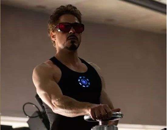 Bí ẩn đằng sau lò phản ứng hồ quang trong bộ giáp Iron Man