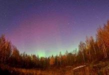 Xôn xao vì cực quang dịch về phía nam Xôn xao vì cực quang dịch về phía nam