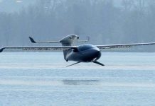 Siêu phi cơ chạy trên cả đất và nước