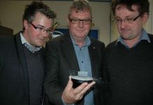 Phát triển vật liệu siêu dẫn hướng đến ứng dụng thương mại Phát triển vật liệu siêu dẫn hướng đến ứng dụng thương mại