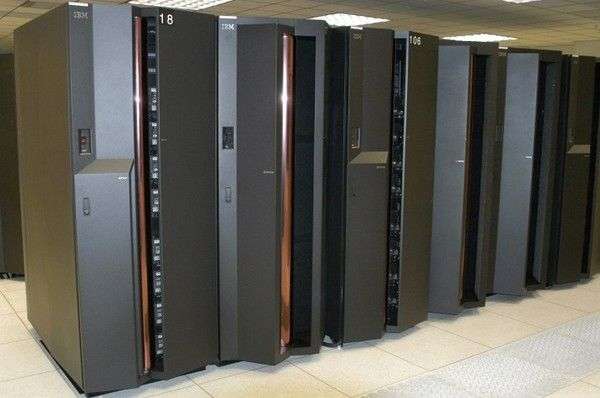 10 siêu máy tính đắt giá nhất hành tinh