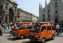 Cuộc hành trình của xe không người lái