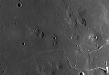 Phát hiện hang động sâu 50km trên Mặt Trăng