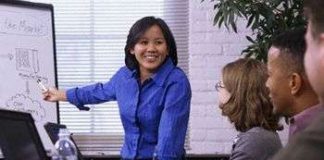 Phụ nữ khó thăng tiến vì ngại quảng bá bản thân