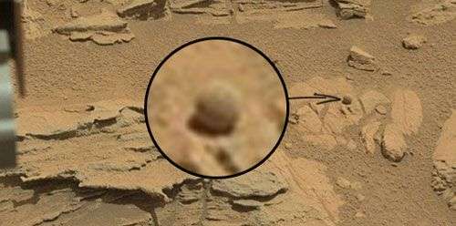 Phát hiện vật thể lạ trên sao Hỏa giống cột đèn giao thông