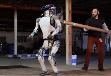 Google bán công ty chuyên sản xuất robot "gây ác mộng"