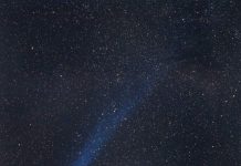 Ngắm đại sao chổi tỏa sáng rực rỡ trên bầu trời suốt 18 tháng