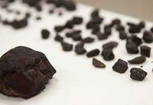 Thiên thạch phát nổ ở Nga có tuổi ngang Hệ Mặt trời