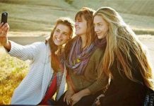 Chụp ảnh tự sướng ảnh hưởng đến tâm lý con người