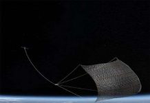 Nhật chế tạo lưới dọn rác trong không gian