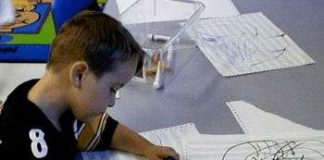 Trẻ tư duy tốt hơn khi buồn