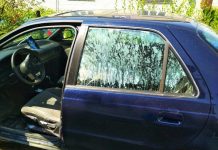 Mỹ: Ô-tô suýt bị thiêu rụi vì tài xế để quên chai nước trong xe và bài học cho tất cả chúng ta