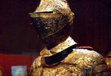 Những bộ áo giáp cổ xưa nổi tiếng nhất lịch sử