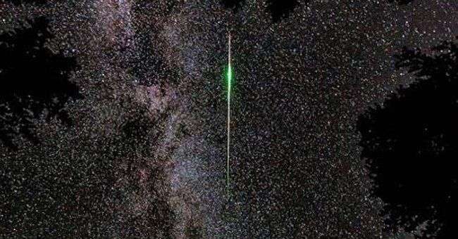 Việt Nam sắp đón trận mưa sao băng đẹp nhất năm