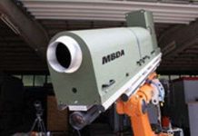 Pháo laser của MBDA đốt chảy thép dày 40mm Pháo laser của MBDA đốt chảy thép dày 40mm