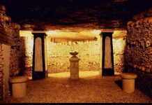 Có một nghĩa trang rộng hàng trăm cây số ở dưới lòng đất Paris