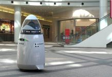 Robot chống tội phạm ở Thung lũng Silicon bị bợm nhậu tấn công